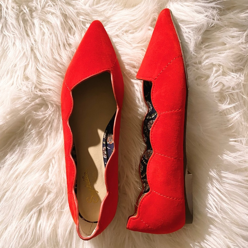 Seychelles • Scallop-Edge Red Suede Island Flat 6